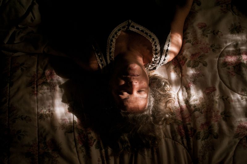 © Ilana Bar - Image from the transparencia de lar  (transparencies of home) photography project