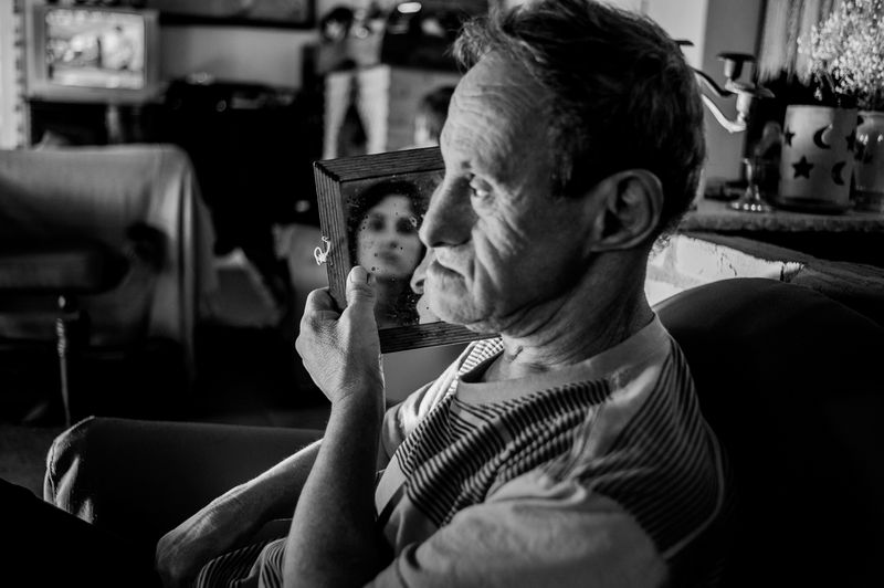 © Ilana Bar - Image from the transparencia de lar  (transparencies of home) photography project