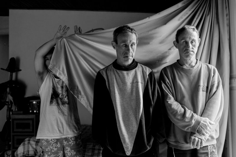 © Ilana Bar - Image from the transparencias de lar (home transparencies) photography project