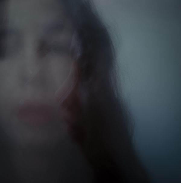 © Alinne Rezende - Image from the “The last letter: what remains behind” photography project