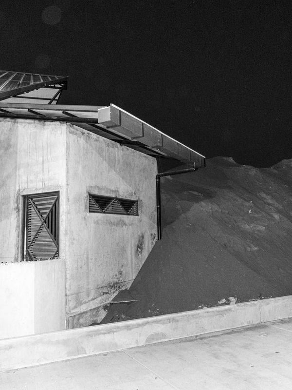 © Musuk Nolte - Image from the The Jaguar Dies in a Defensive Position photography project