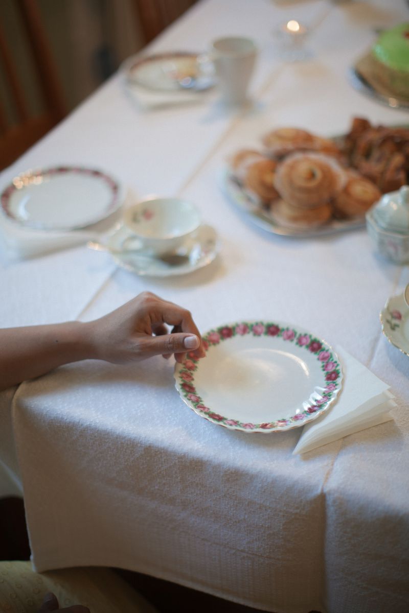 © Pratya Jankong - Image from the ''Swedish Family'' photography project