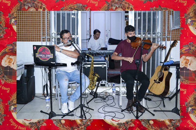 © Rafael Adorján - Image from the My Aunt's Christmas photography project