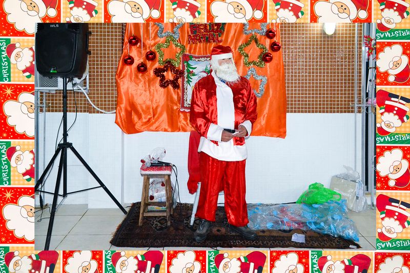 © Rafael Adorján - Image from the My Aunt's Christmas photography project