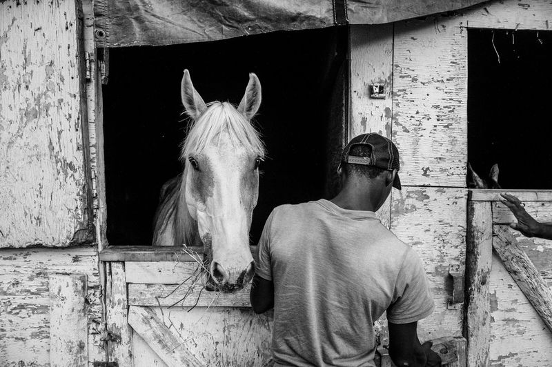 © Charles Mostoller - Image from the Philadelphia's Concrete Cowboys photography project