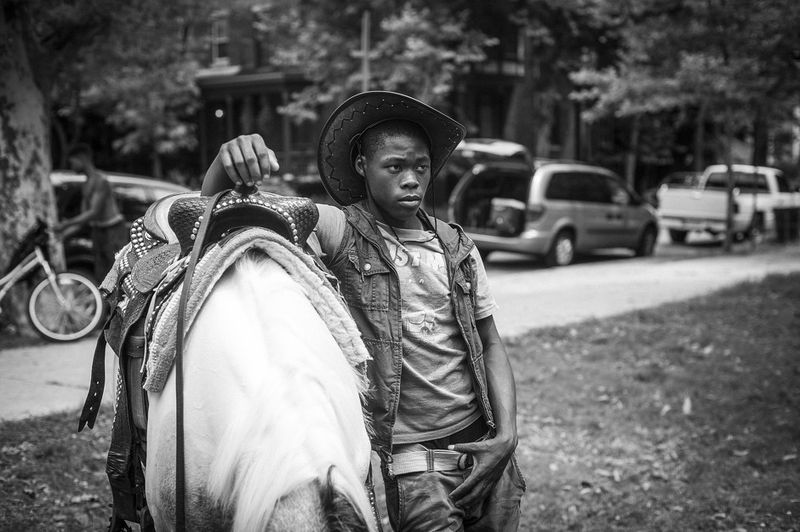 © Charles Mostoller - Image from the Philadelphia's Concrete Cowboys photography project