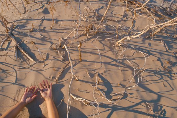 © Brindha Anantharaman - Image from the ELEmeNTS photography project