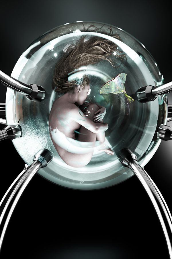 © Cheraine Collette - Image from the Futuristic Birth photography project