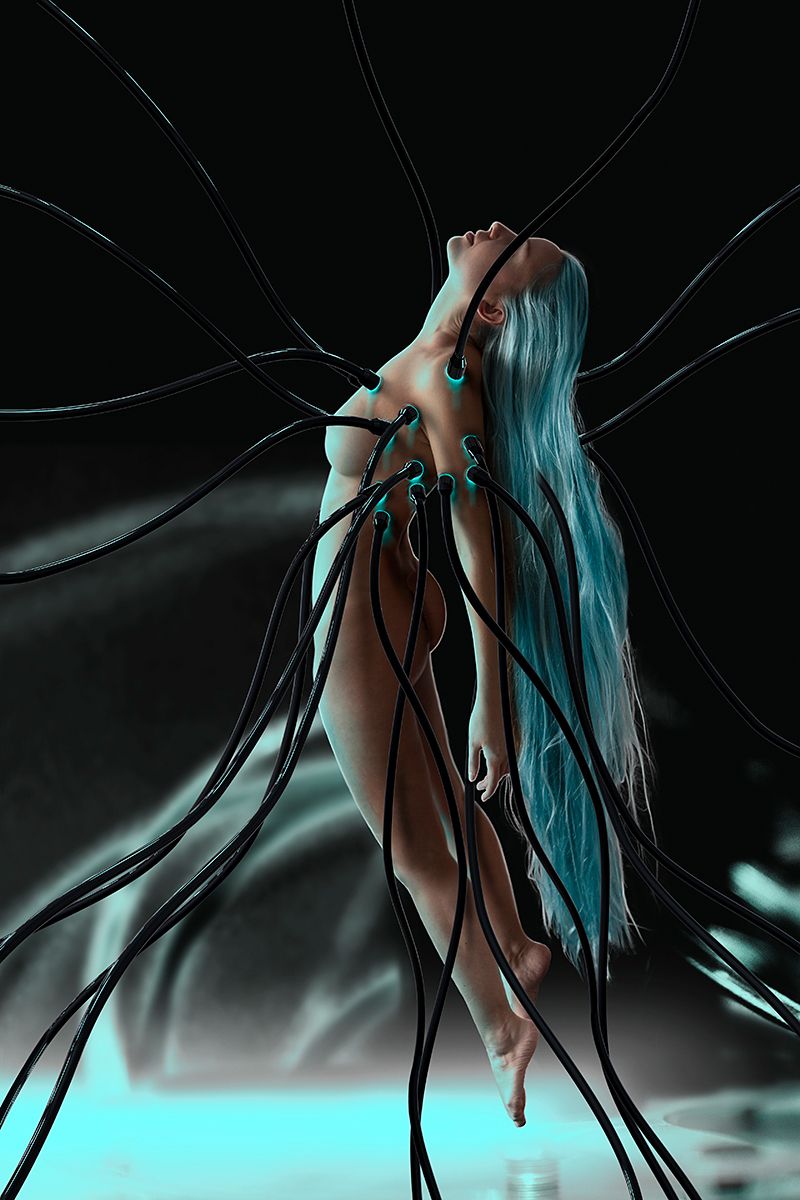 © Cheraine Collette - Image from the Futuristic Birth photography project