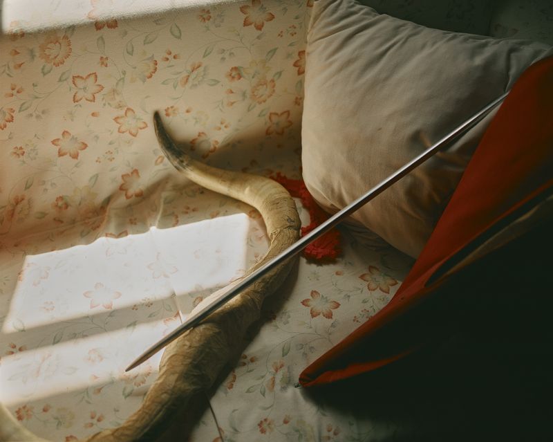 © Sophie Ebrard - Fake horns and capote, at the bull breeding farm