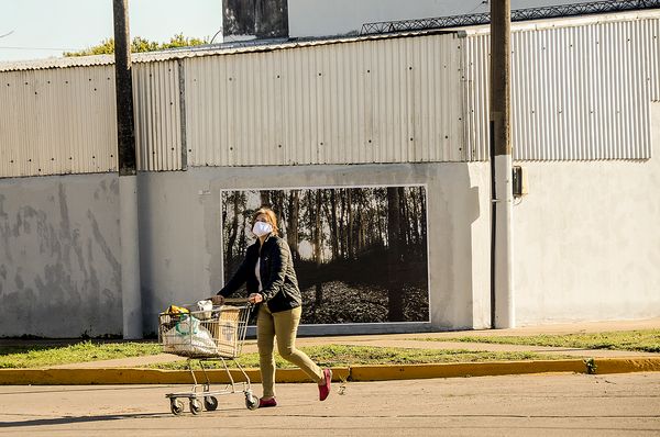 © Leandro Zanetti - Image from the Proyecto Pasaje photography project