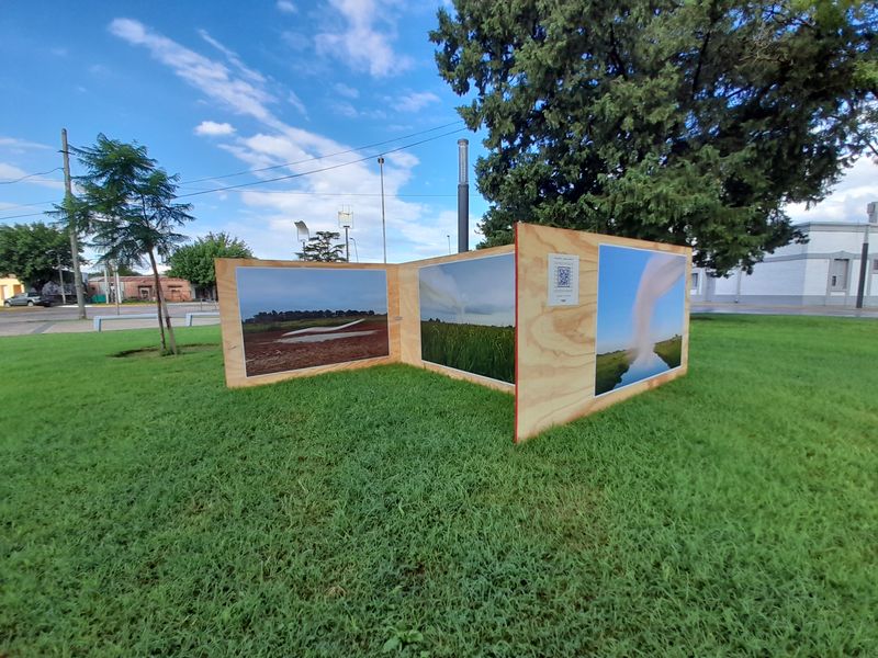 © Leandro Zanetti - Image from the Proyecto Pasaje photography project