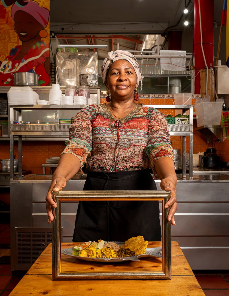 © JIMMY - Aura, typical food.