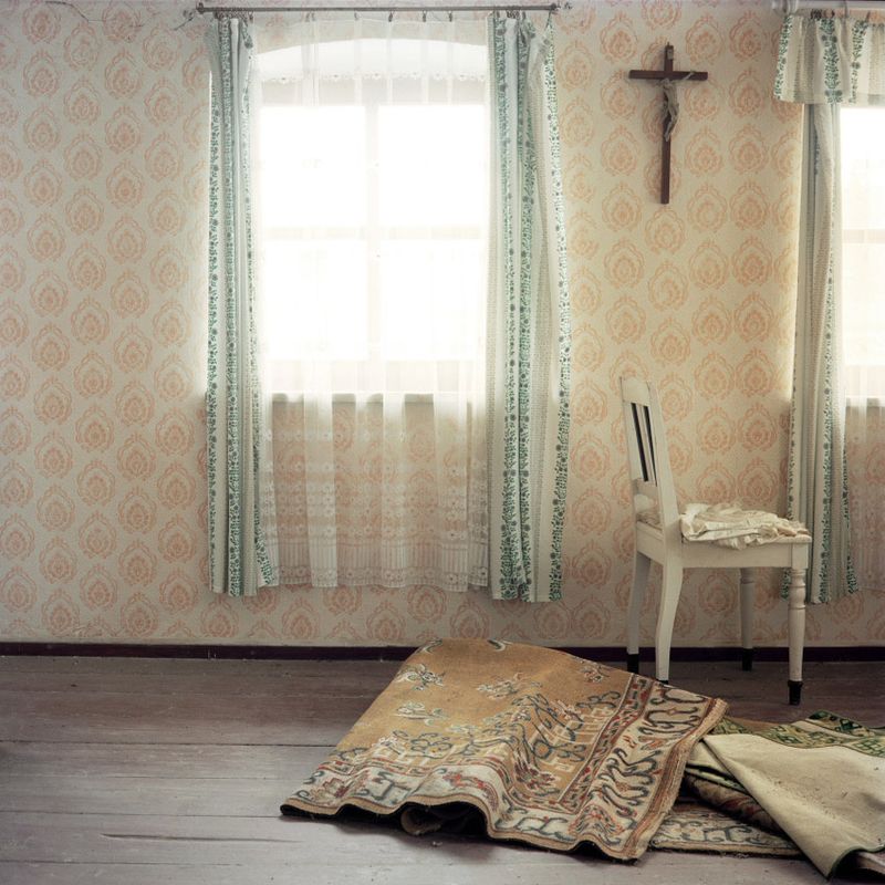 © Evi Lemberger - Picture from the series "Between then and now"