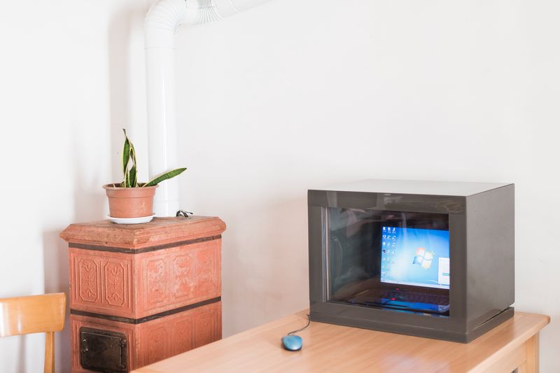 © Claudia Gori - Image from the The Sentinels: Electrosensitivity in Italy photography project