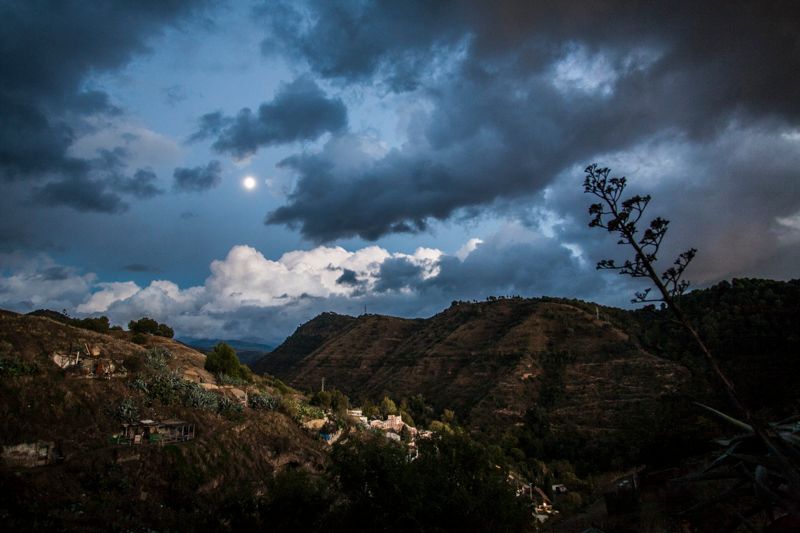 © Chiara Ferronato - The Sacromonte hill at night.