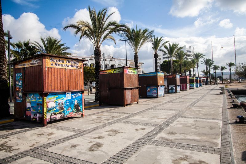 © Chiara Ferronato - Image from the Winter in Paradise photography project