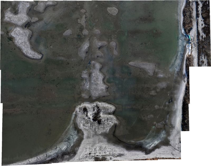 © Yue Hu - 38° 53' 53.682" N, 117° 49' 4.086" E