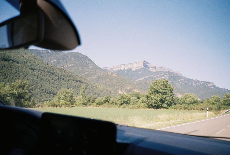 © Lina Van Hulle - Image from the Route de Matourne photography project