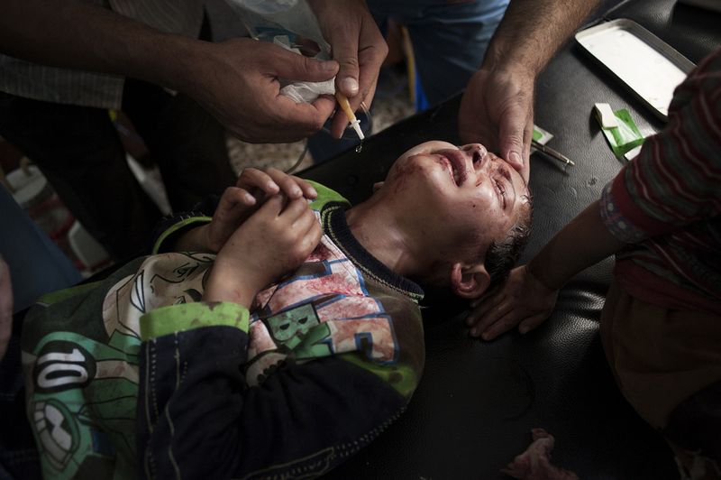 © Giulio Piscitelli - Image from the Syria: An orphan revolution photography project