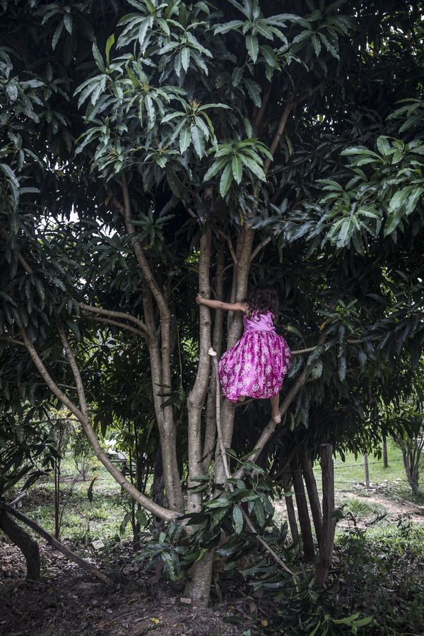 © Marlena Waldthausen - Image from the Noiva do Cordeiro - where women rule photography project