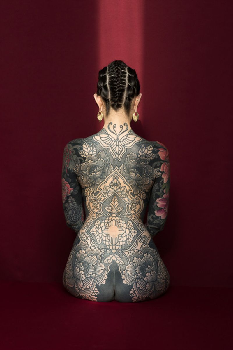 © Isabelle Chapuis - Image from the Praise of the living photography project