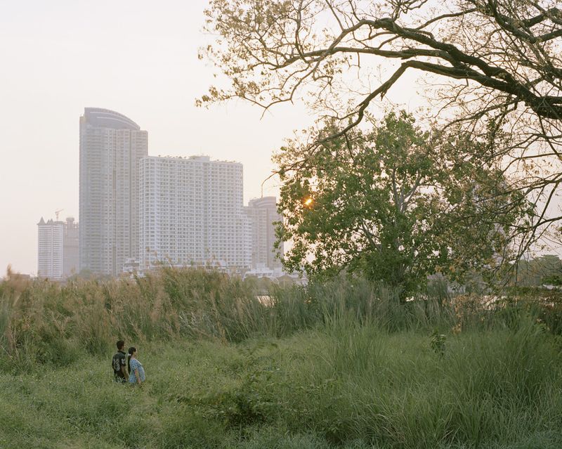 © Lek Kiatsirikajorn - Image from the Lost in Paradise photography project