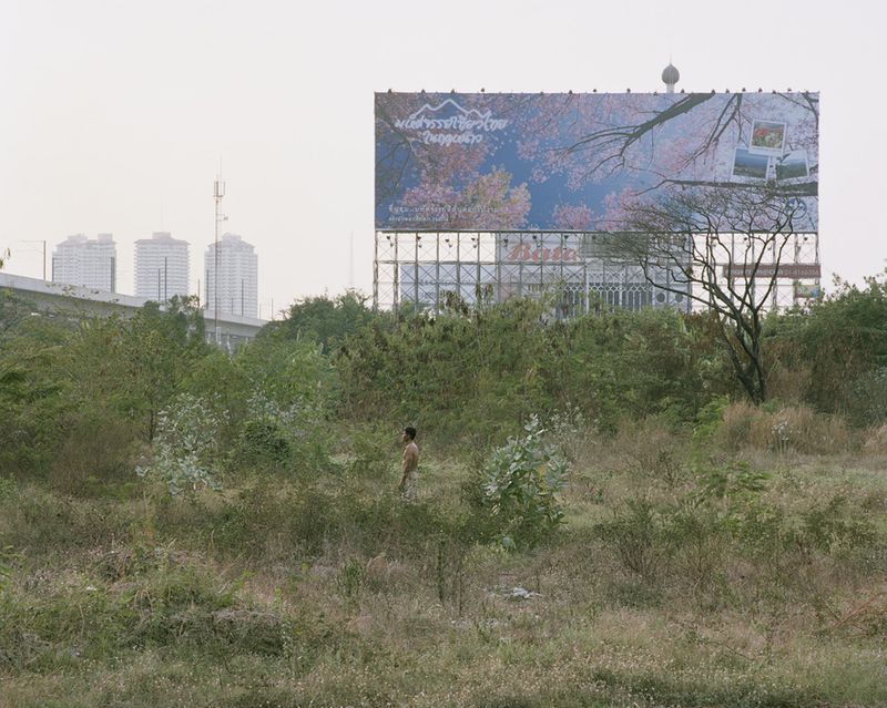 © Lek Kiatsirikajorn - Image from the Lost in Paradise photography project