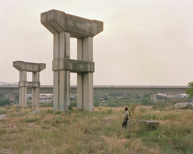 © Lek Kiatsirikajorn - Image from the Lost in Paradise photography project