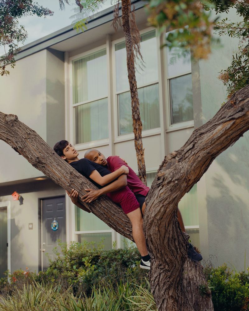 © Ryan Pfluger - Image from the Holding Space photography project