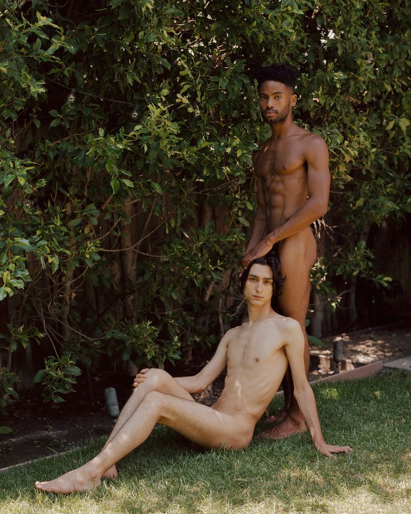 © Ryan Pfluger - Image from the Holding Space photography project