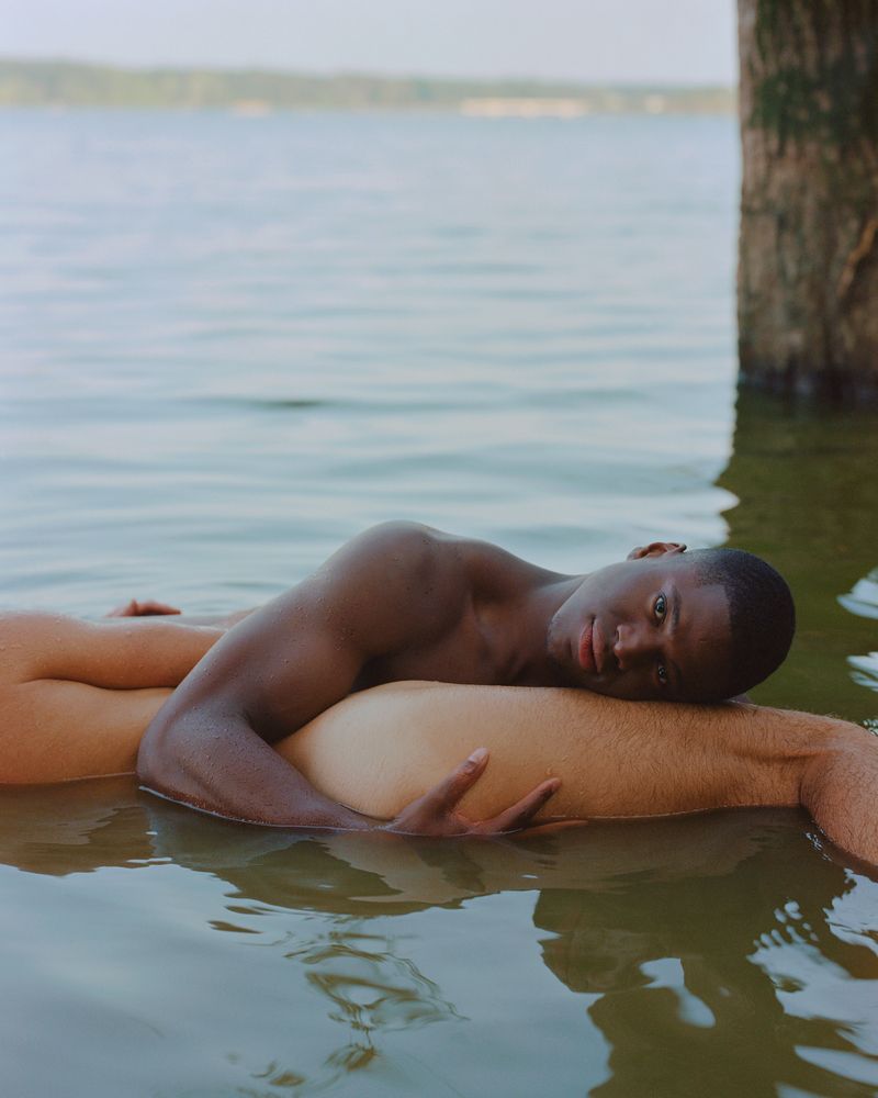 © Ryan Pfluger - Image from the Holding Space photography project