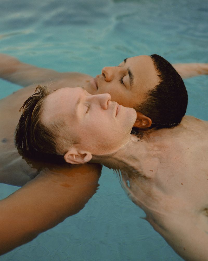 © Ryan Pfluger - Image from the Holding Space photography project