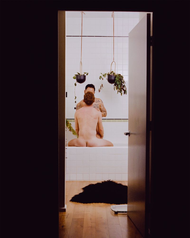 © Ryan Pfluger - Image from the Holding Space photography project