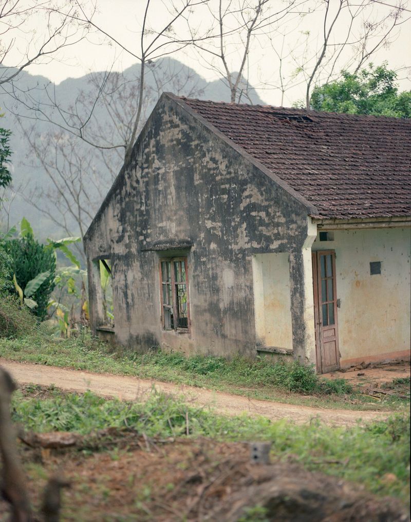 © Sara Bernhardt - Image from the Seeds of Vietnam photography project