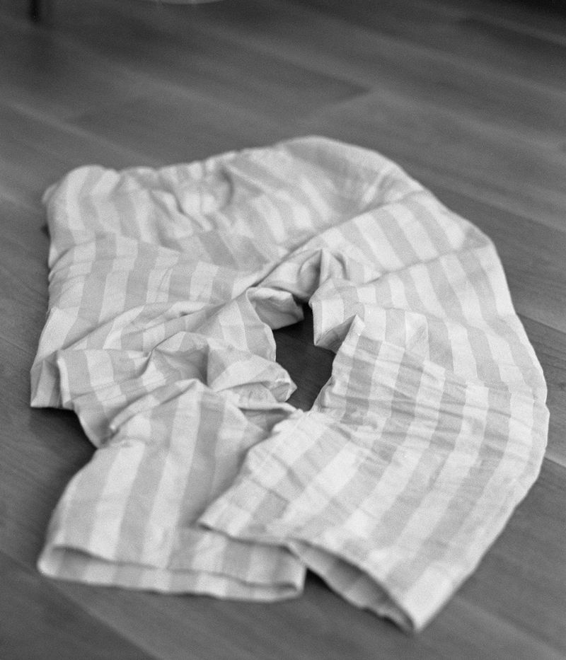 © Giuliana Borrelli - Image from the Each day I left you on the edge photography project