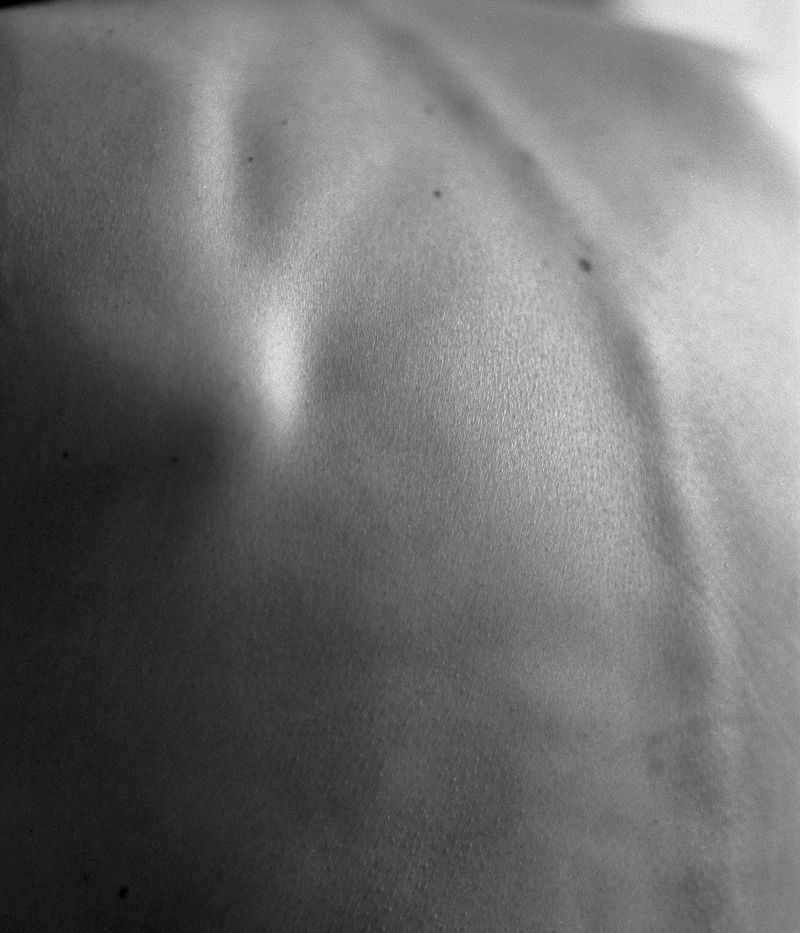 © Giuliana Borrelli - Image from the Each day I left you on the edge photography project