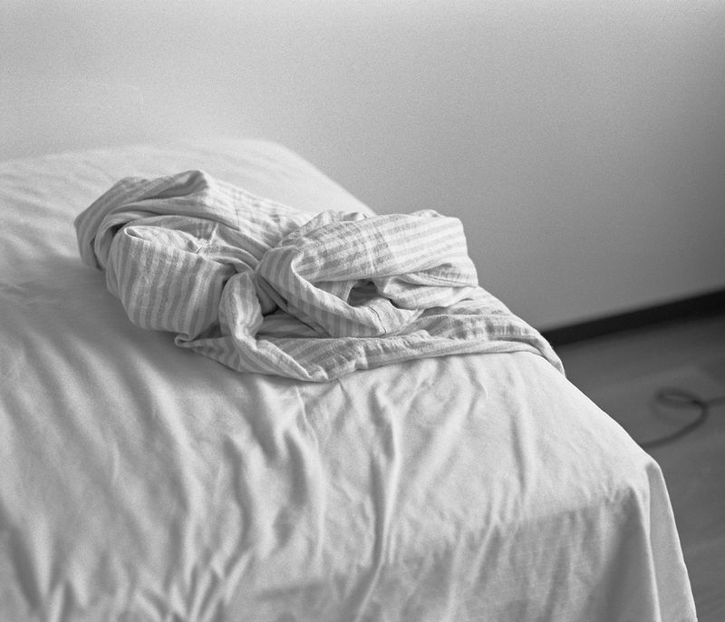 © Giuliana Borrelli - Image from the Each day I left you on the edge photography project