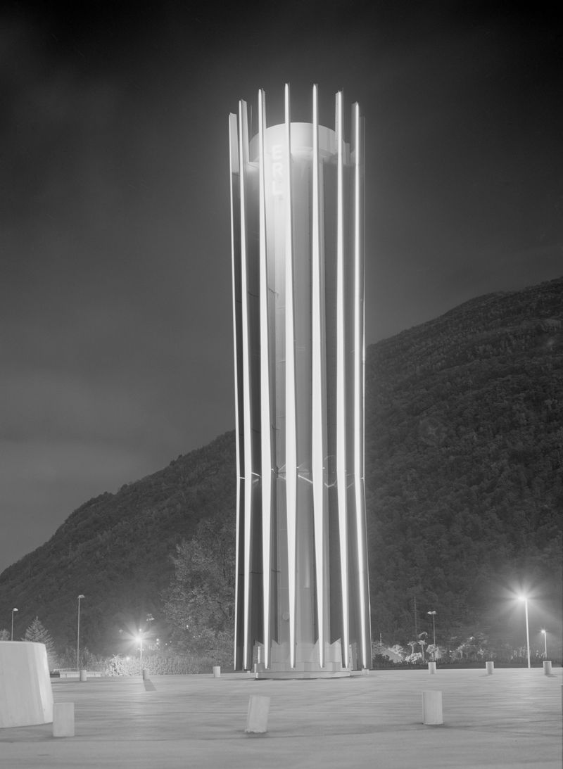 © Carlo Rusca - Image from the Turistica photography project