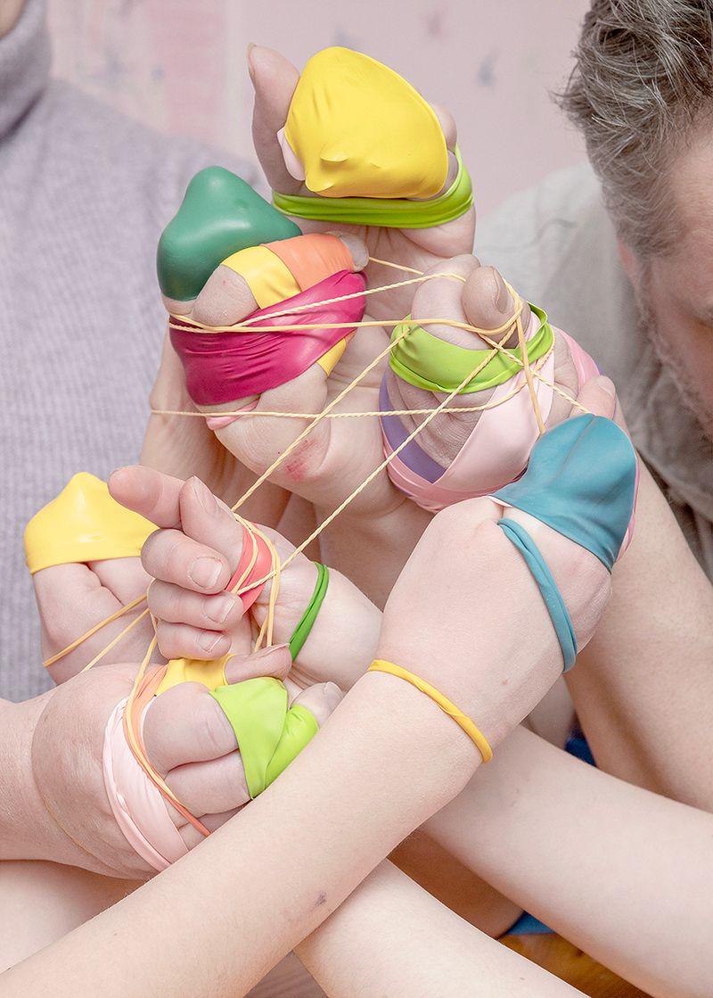 © Michalina Kacperak - Untitled #19 (Hands)/ 2023