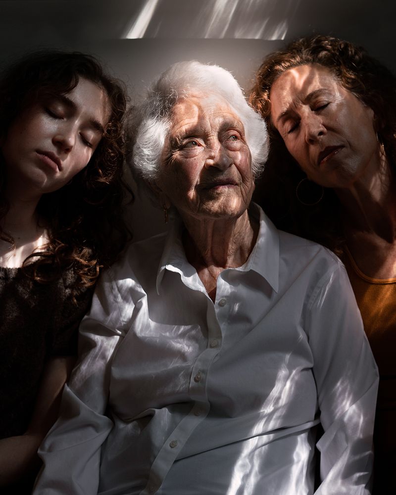 © Hannah Altman - A Story That Changes Depending on Who Shares It