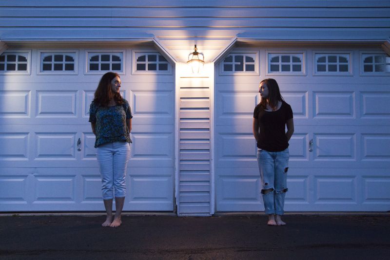 © Hannah Altman - Getting Dark, 2016