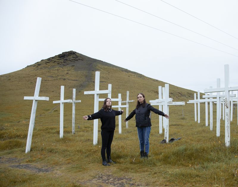 © Hannah Altman - Jews in a Field of Crosses, 2018