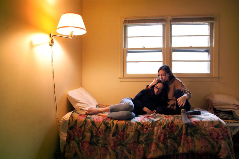 © Hannah Altman - In Her Childhood Home While Her Mother Lay Dying, 2017