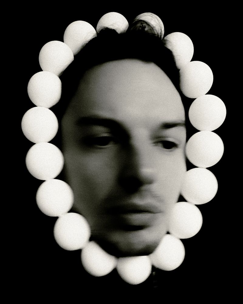 © Nikita Lukyanov - Image from the Ping-pong experiments photography project