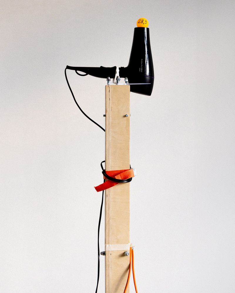 © Nikita Lukyanov - Image from the Ping-pong experiments photography project