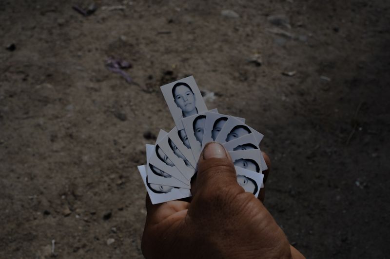 © Frédérique Gélinas - Chilo's sun.