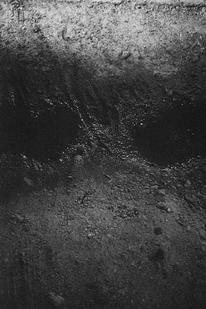 © Yorgos Kapsalakis - Image from the I was looking for the sun, but it was hiding photography project