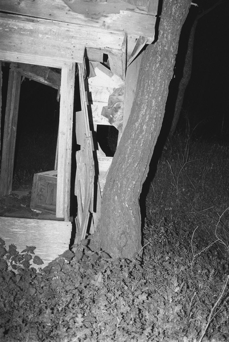 © Yorgos Kapsalakis - Image from the I was looking for the sun, but it was hiding photography project