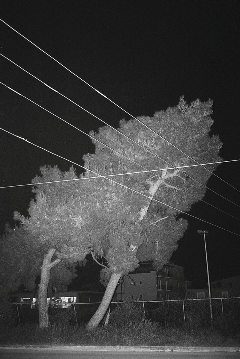 © Yorgos Kapsalakis - Image from the I was looking for the sun, but it was hiding photography project